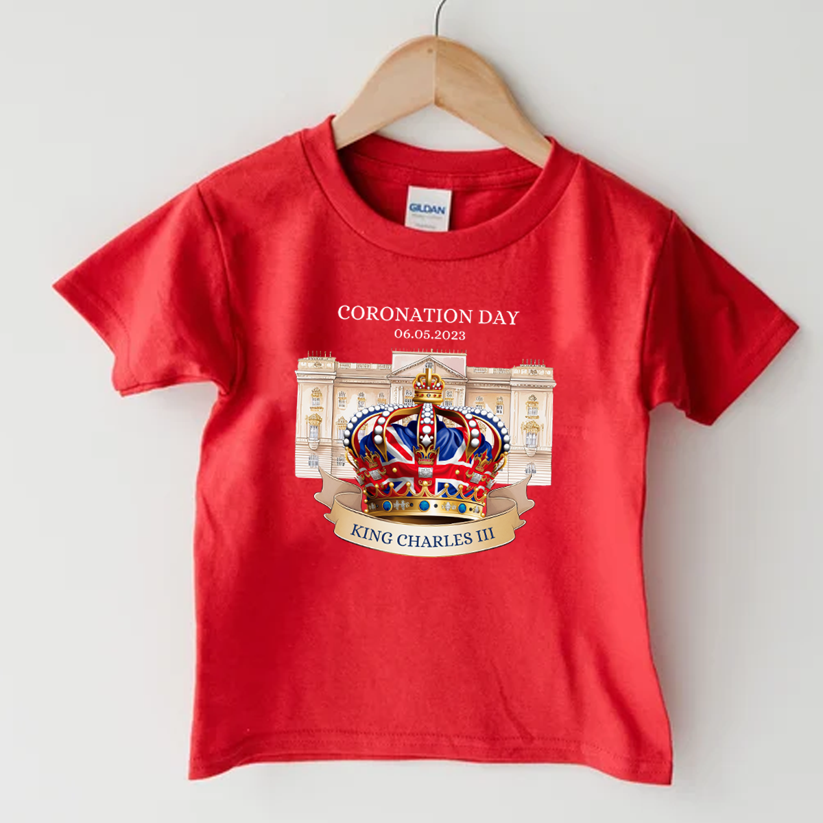 King Charles III Buckingham Palace Coronation Day Red T-Shirt - Kids & Adults