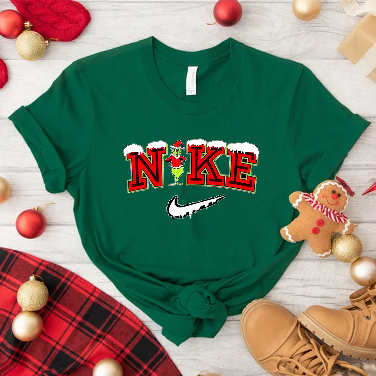 Retro Grinchy Snow Design Christmas T-Shirt