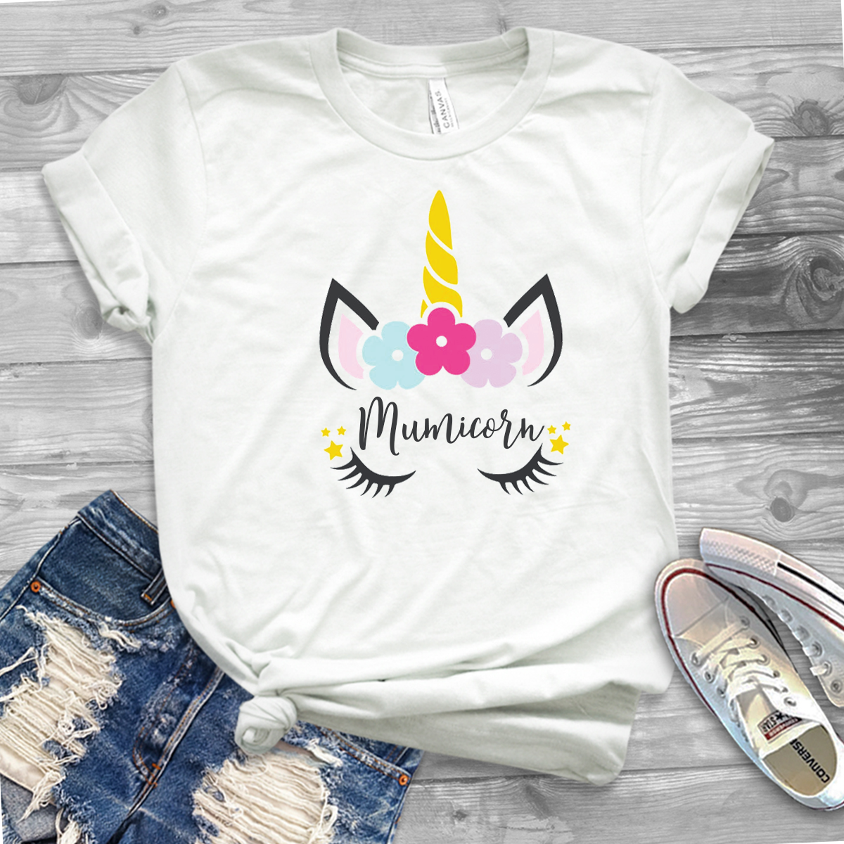 Mumicorn Unicorn white t-shirt - Personalised options!