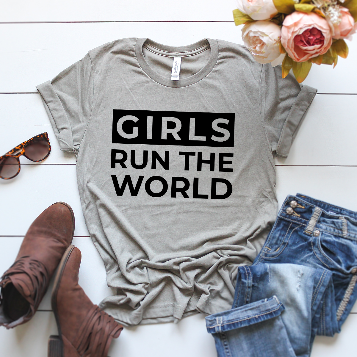Girls Run The World Olive causal t-shirt